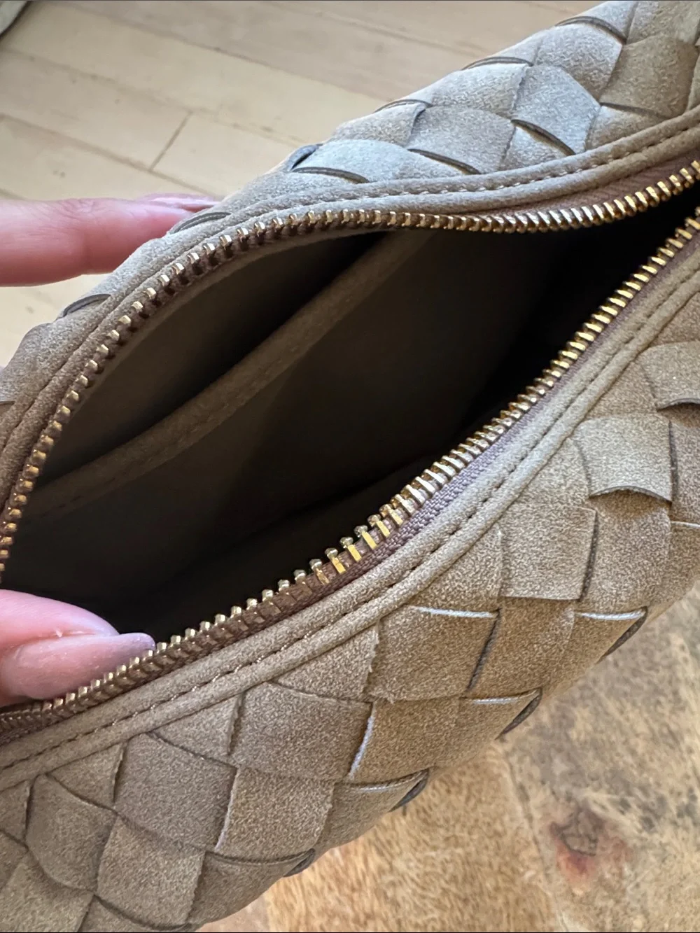 N/A stylish olive
